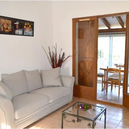 Maison Charmante A Avec Piscine Partagee Gruissan