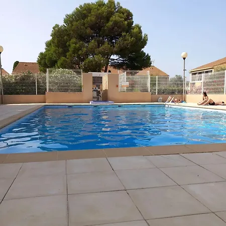 Dom wakacyjny Maison Charmante A Avec Piscine Partagee *
