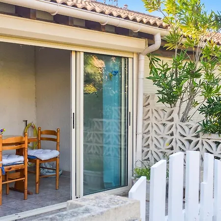 Maison Charmante à Avec Piscine Partagée Casa vacanze